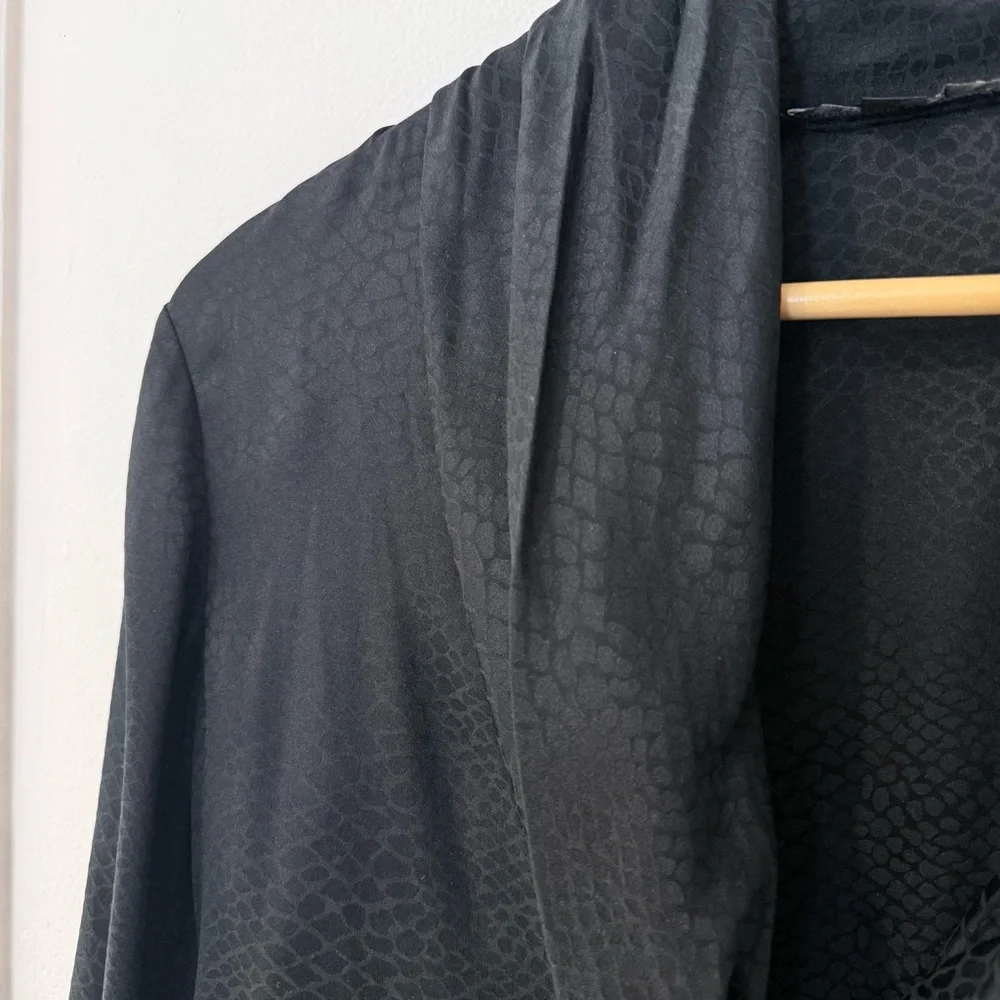 Rachel Zoe Black Animal Print 100% Silk Blouse US10 - Picture 3 of 6